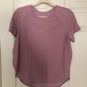 Lululemon Mauve Top!!!